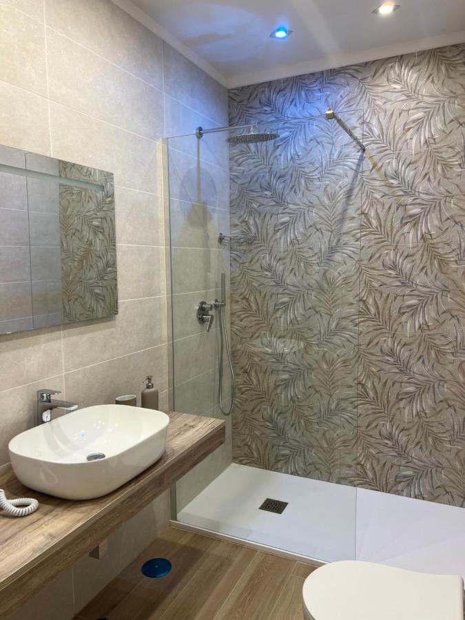 Suite Anita Deluxe Neapel Exteriör bild